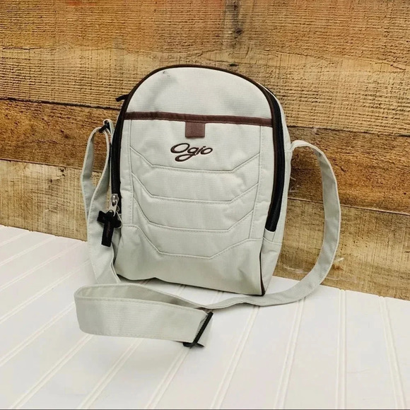 Ogio Purse - Picture 1 of 7